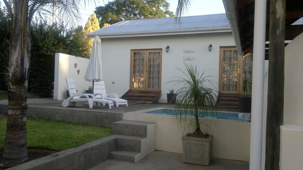 B&B On Church Oudtshoorn Habitación foto